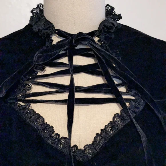 Killstar Black Cap Sleeve Embellished Blouse - Picture 3 of 6